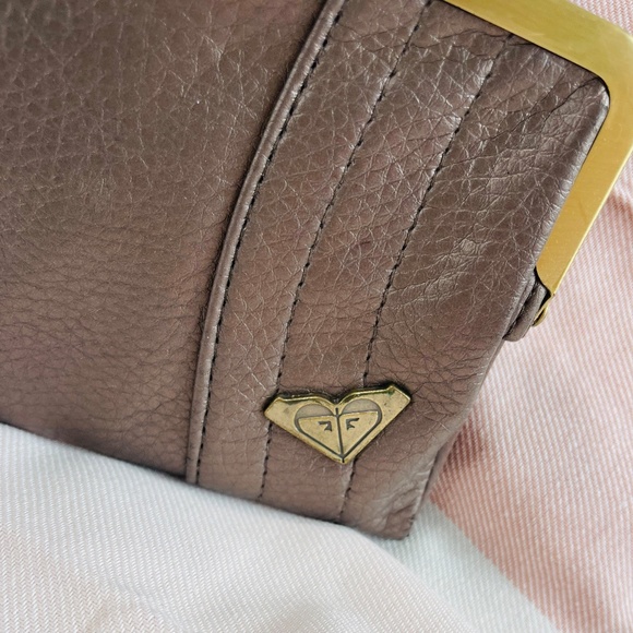 Roxy Clutch/Wallet - Picture 2 of 7